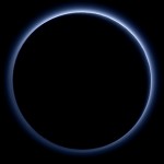 冥王星に青空と氷？NASAが新たな発見を報告